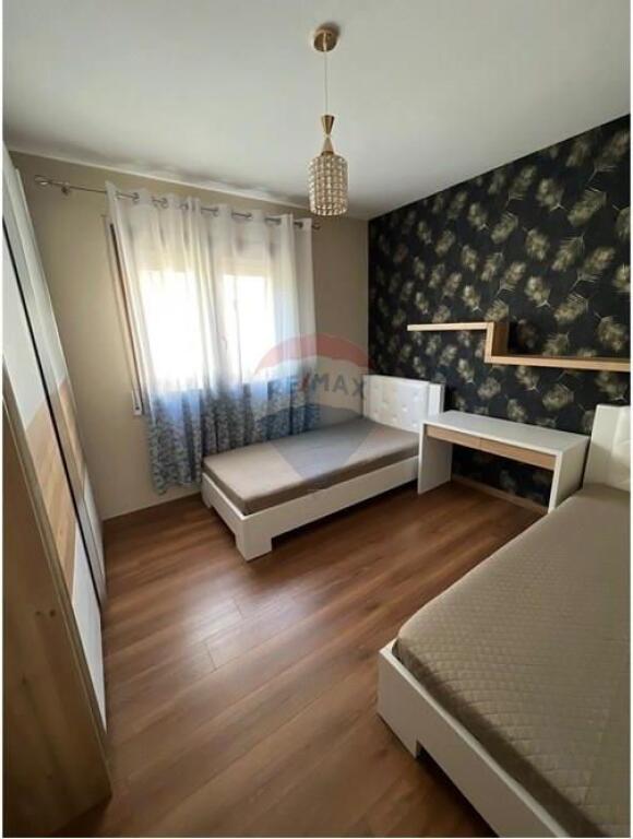 Apartament 2+1+2 me qira Kopshti Botanik