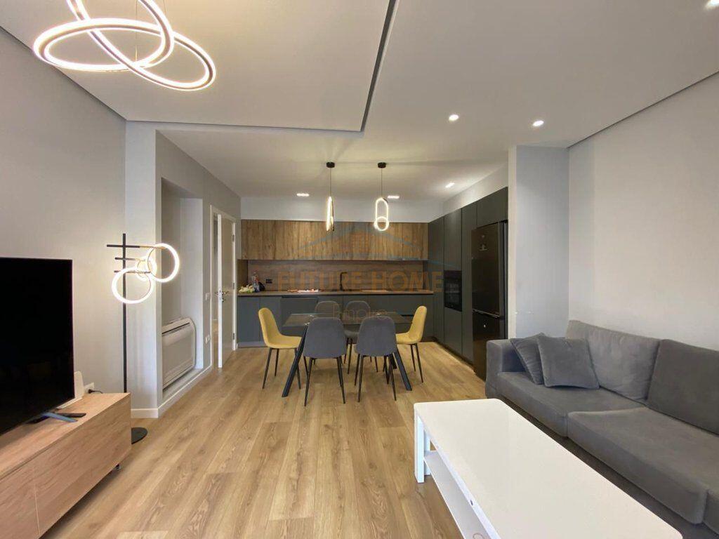 Rent, Apartment 2+1+2+Parking Space, Paris Commune, Tirana