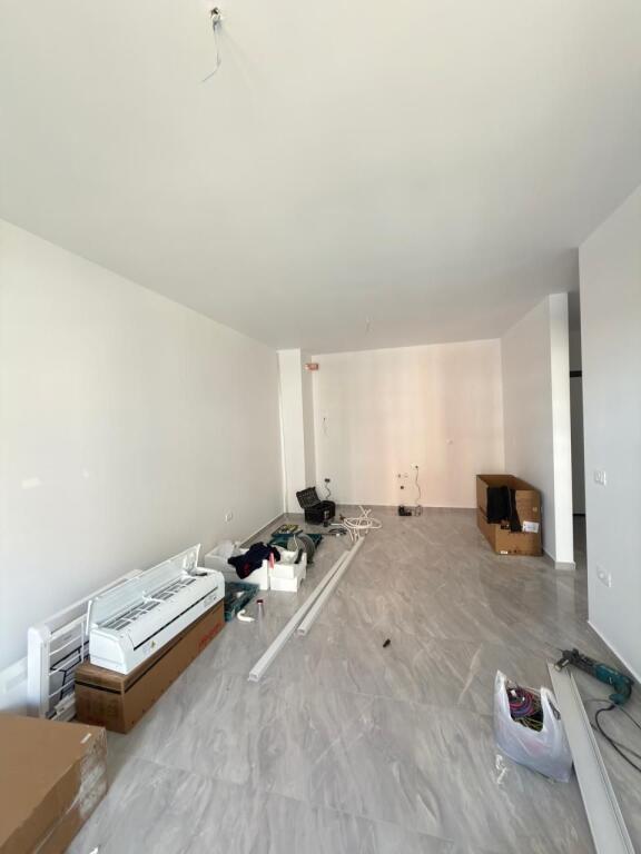 ‼️jepet me qira  Apartament tek 📍Kompleksi Jolla ,Astir‼️