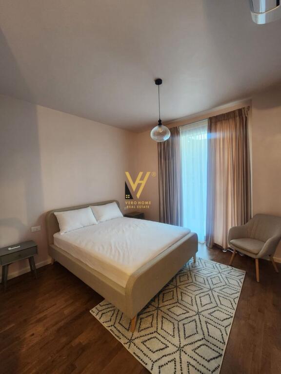 JEPET APARTAMENT 2+1+BLK ME QIRA TE RRUGA E KOSOVAREVE 1.500 EURO