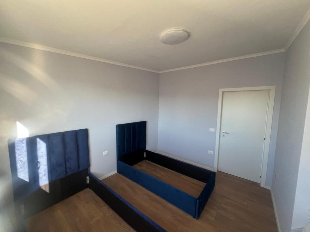 Vendesi appartamento 2+1 sulla spiaggia Iliria