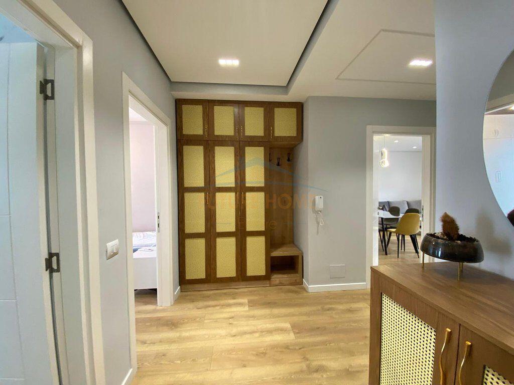 Rent, Apartment 2+1+2+Parking Space, Paris Commune, Tirana