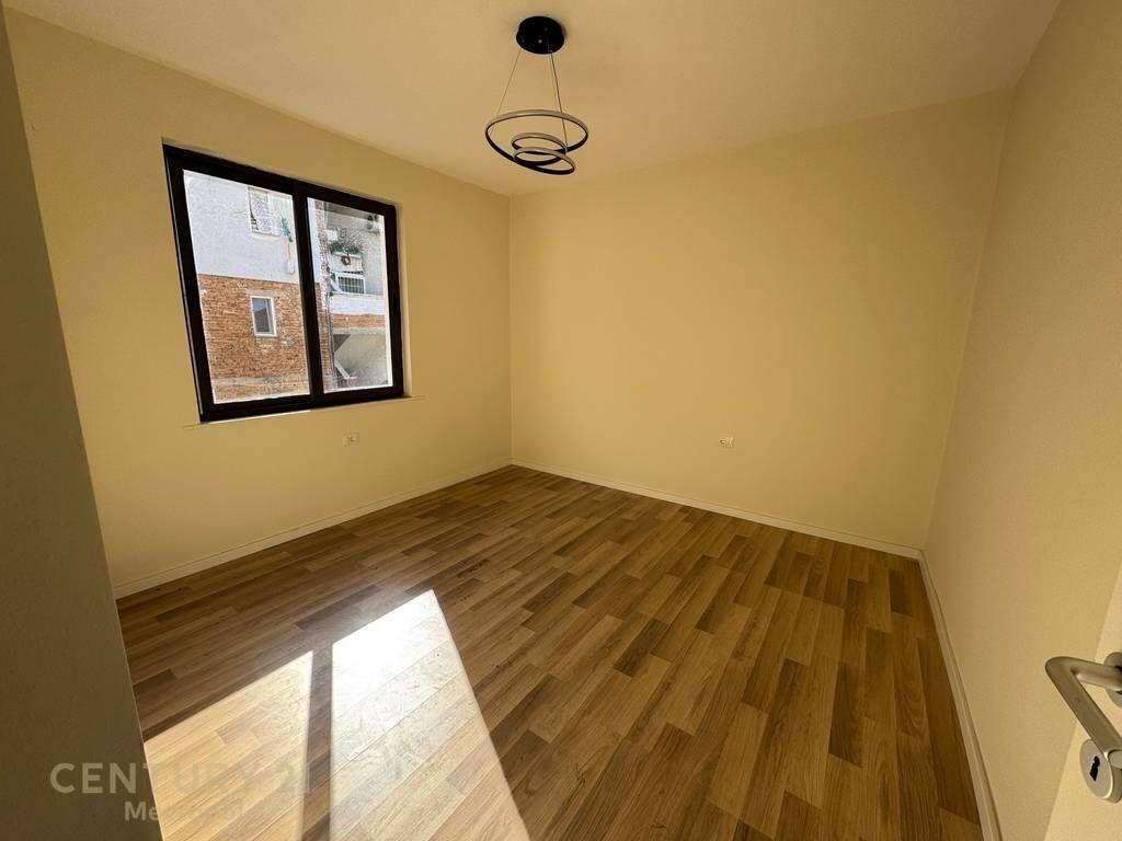 APARTAMENT 2+1 PER SHITJE, MINE PEZA!