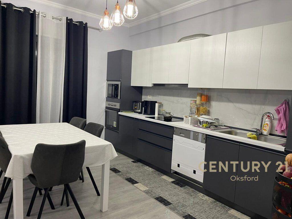 Apartment 2+1 for sale at Green City