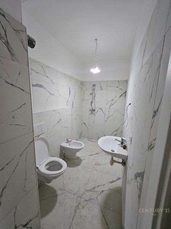 GARSONIERE PER SHITJE TEK TREGU ELEKTRIK! 95,000 €