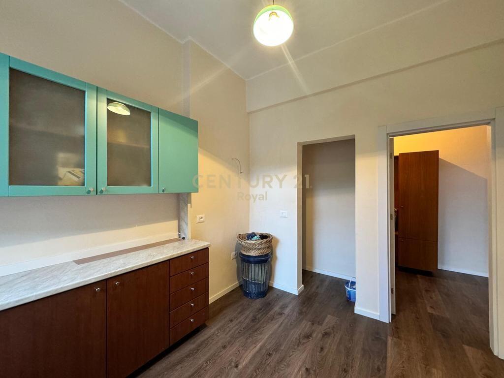 FOR RENT 2+1 APARTMENT FOR OFFICE