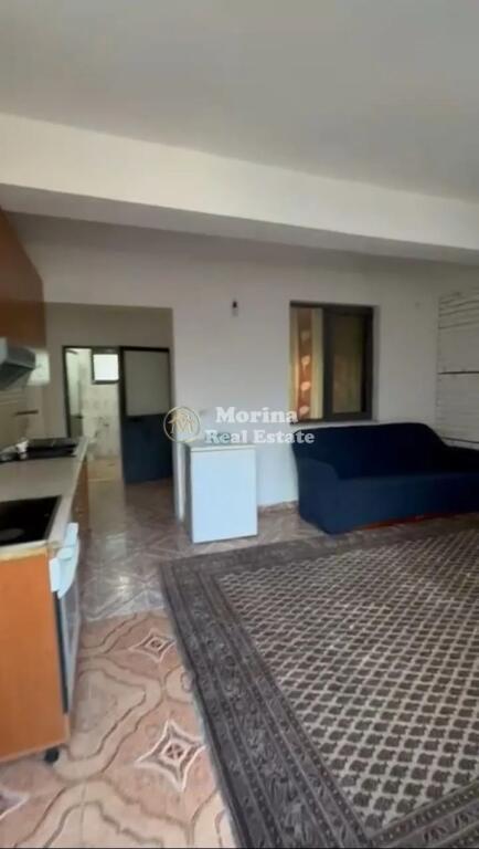 Rent, Private Entrance 1+1, New Boulevard, 250 euros/month