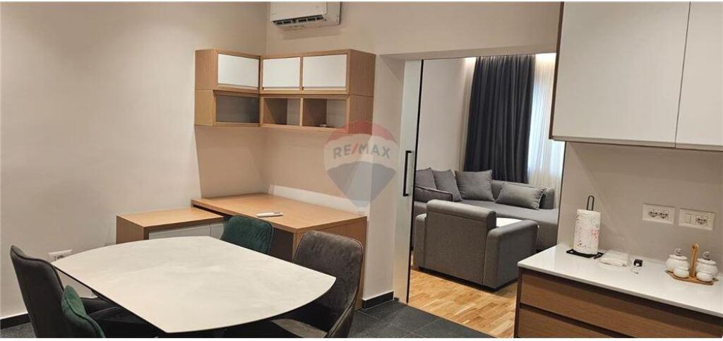Apartament Per Qira - Rruga e Kavajes