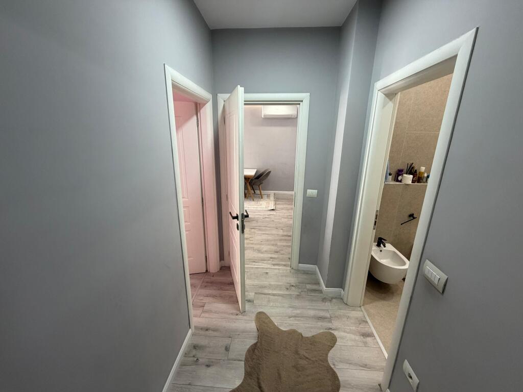 Vendesi Appartamento di Lusso 2+1+2 Astir, di fronte alle Ville L