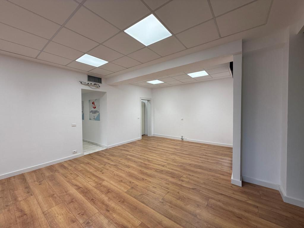 Business premises for rent, Center, Tirana.