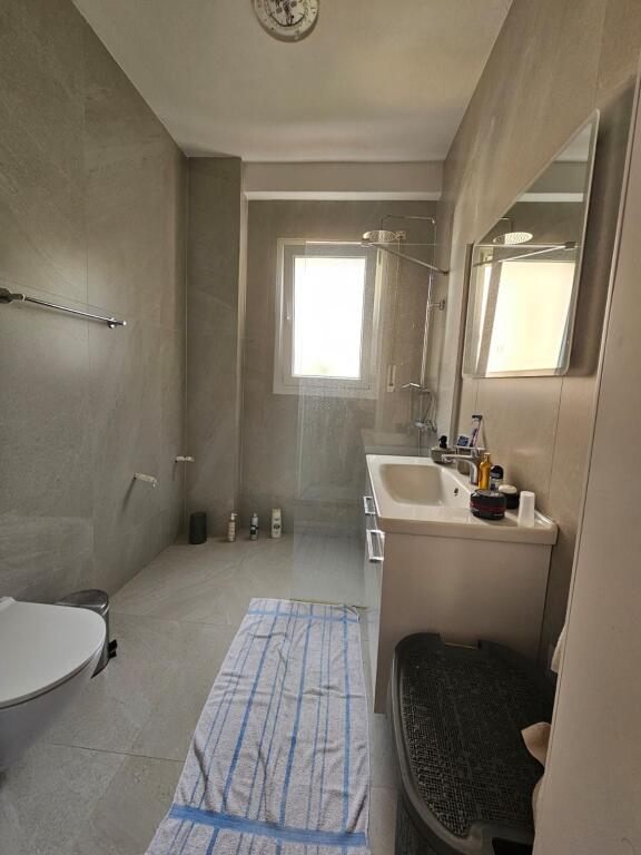 Appartamento 2+1+2 in vendita vicino al Giardino Botanico vicino alla Moschea!