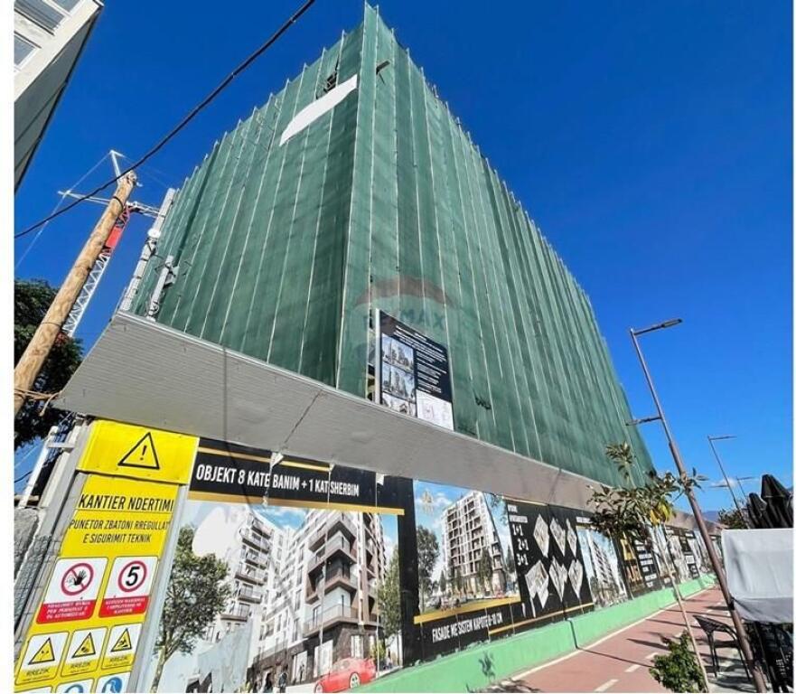 Shitet Apartament 1+1 ne Bathore Kamez