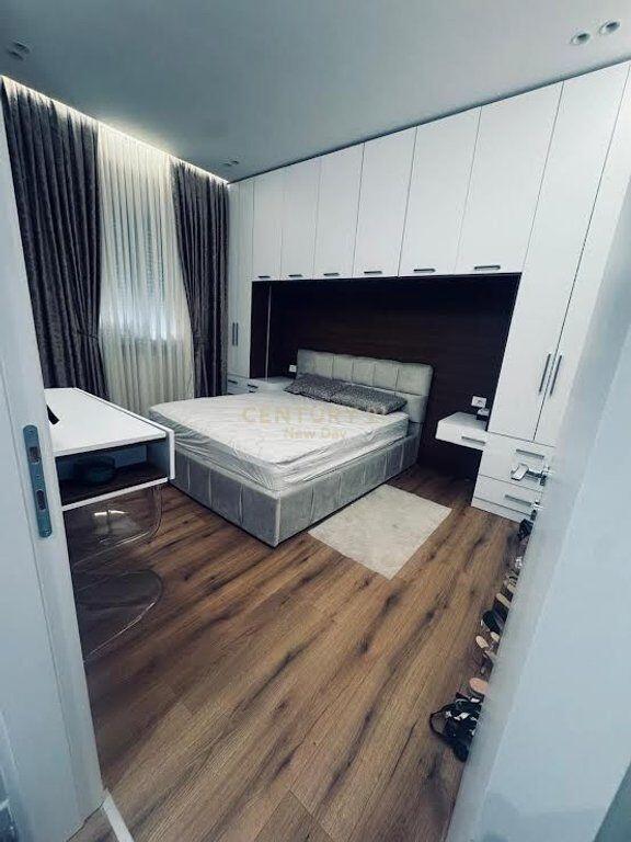 Apartment 3+1+Parking Space for sale at Kodra e Diellit 2