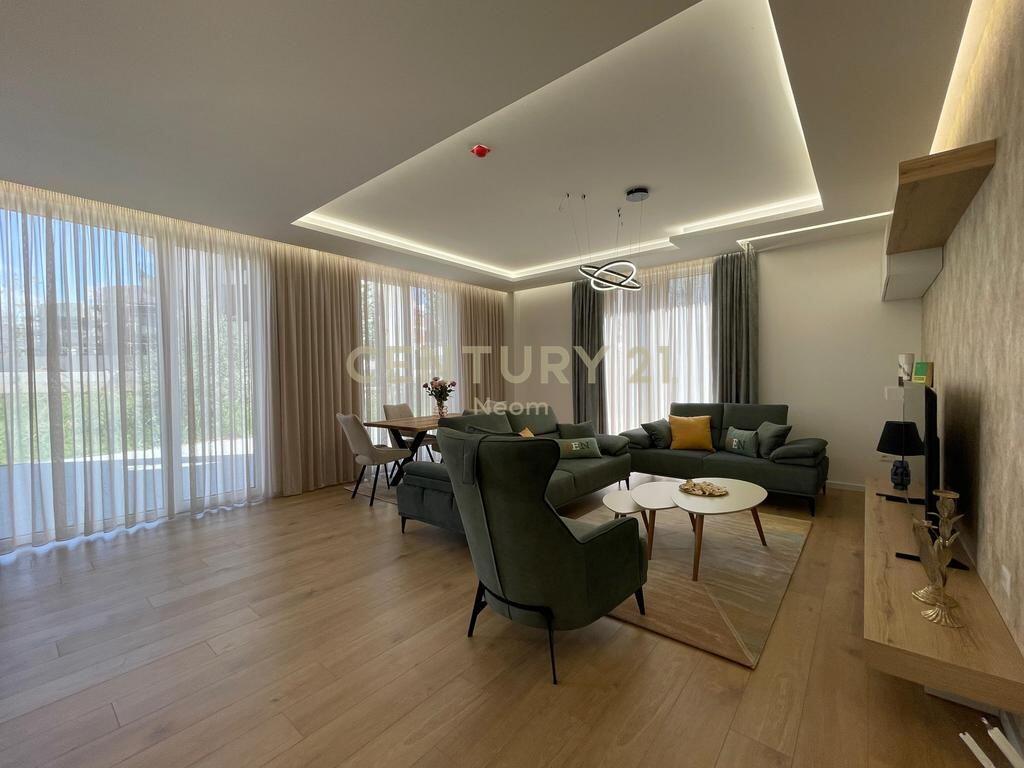 AFFITTO, DUPLEX 3+1+3+CORTILE CON 2 POSTI AUTO, FOREST RESIDENCE‼️ 2.300 € /Mese