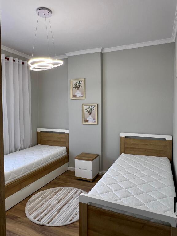 📣 VENDESI SUPER Appartamento 2+1 con Balcone 📍 Misto Mame 🛣️ Via "Besim Alla" ✨