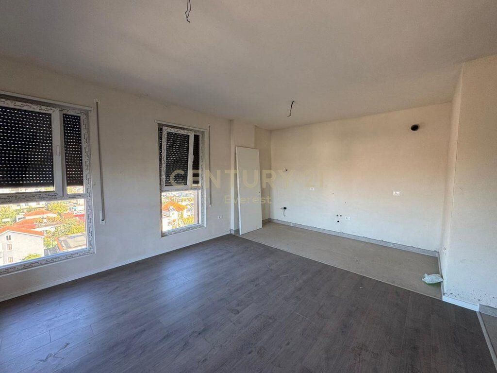 DON BOSKO, SHESIM APARTAMENT 2+1+2