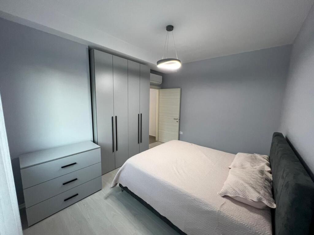 📣 SUPER RENT Apartment 2+1 With Parking 📍 River Residence, Near Green City ✨   🏢 New Building  🪜 7th Floor (With Elevator)  🛋️ Furnished With Modern Conditions  👨‍👩‍👧‍👦 Family Clients Preferred   💶 Price 650 Euro non-negotiable Together With Parking