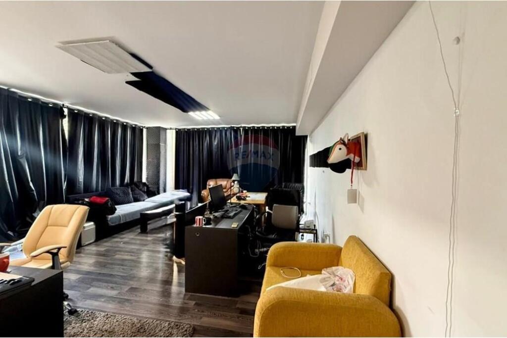 !!!ZYRE ME QIRA TE KOMUNA E PARISIT!!!