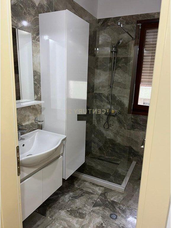 Apartment 2+1+2 for Rent near the Botanical Garden, Tirana