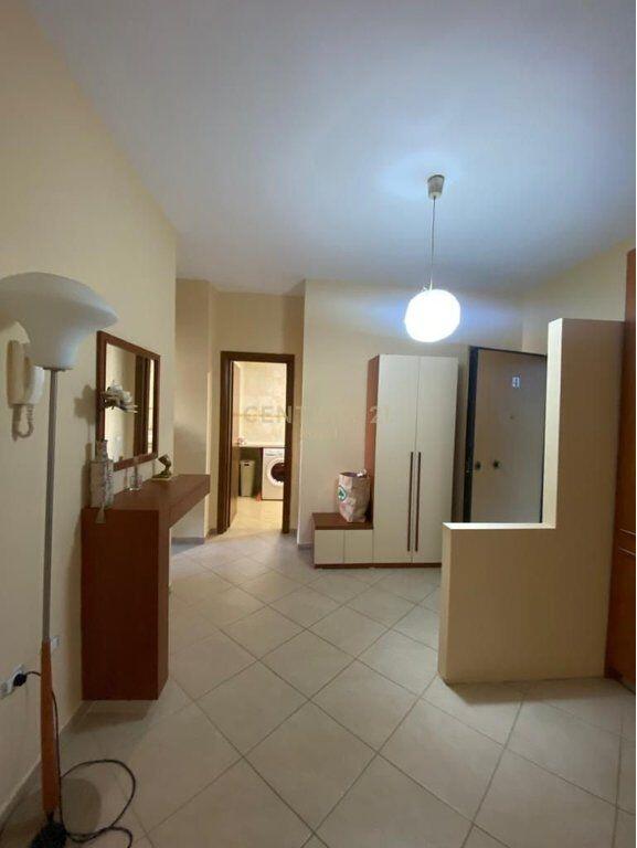 Apartament Komod 2+1+2 me Qira – Zogu i Zi | 600€/muaj