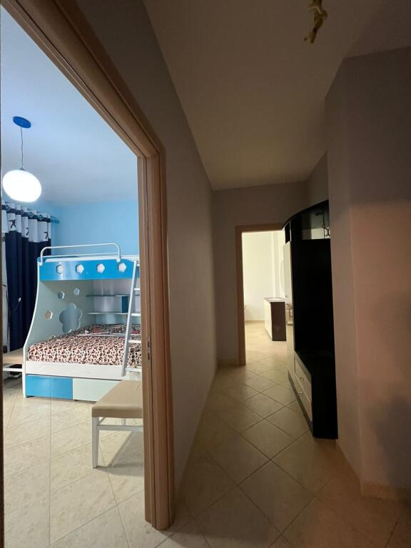 Jepet me qera apartament 2+1 fresku