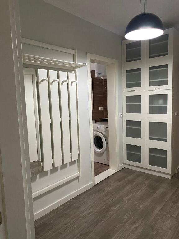 Apartament 2+1 Me Qera tek  Xhamlliku