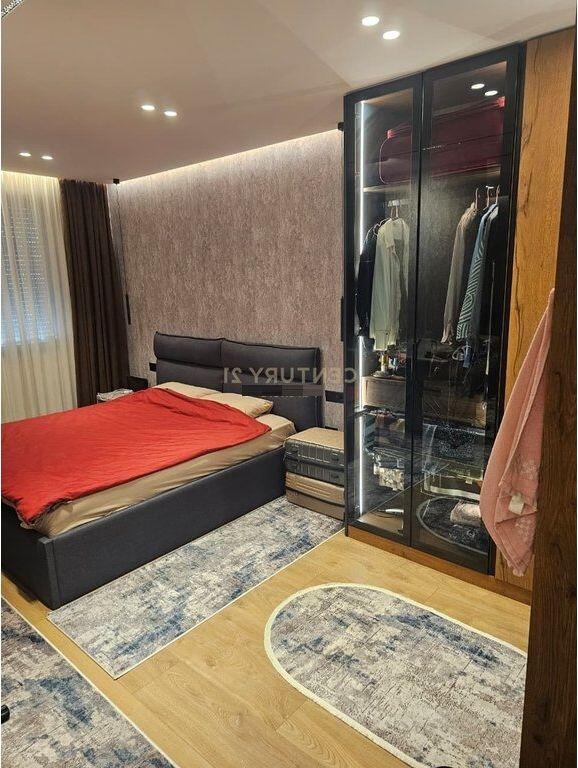 Apartament 2+1+2 për Qira – Astir