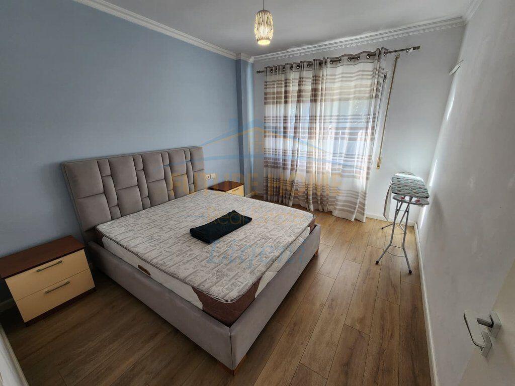 Rent, Apartment 2+1+2 Parking Spaces, Dry Lake Tirana.