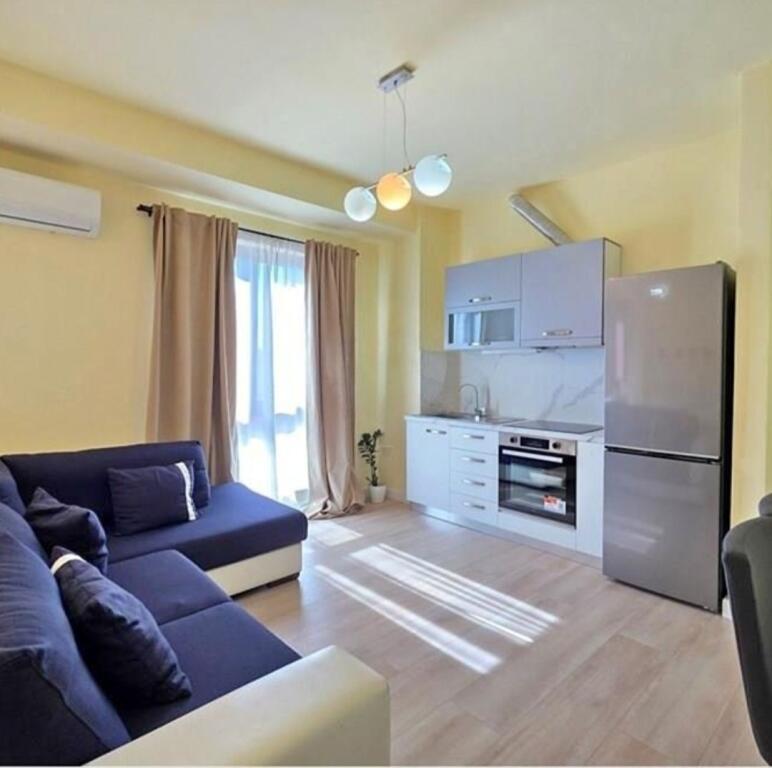 Si affitta fornello a gas a Myslym Shyri
