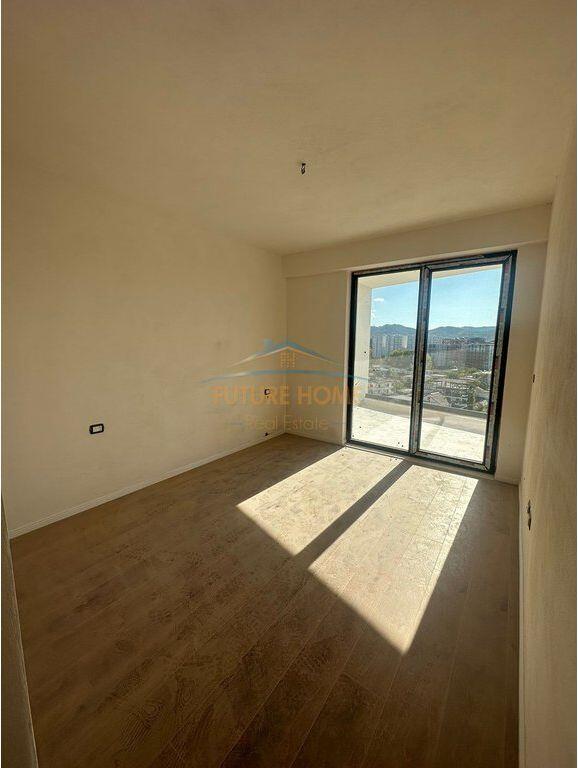 Shitet apartament 2+1+2 Garden Residence Turdiu