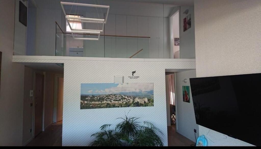 SHITET APARTAMENT DUPLEX 4+1+3 LIQENI I THATE 38.500.000 LEKE