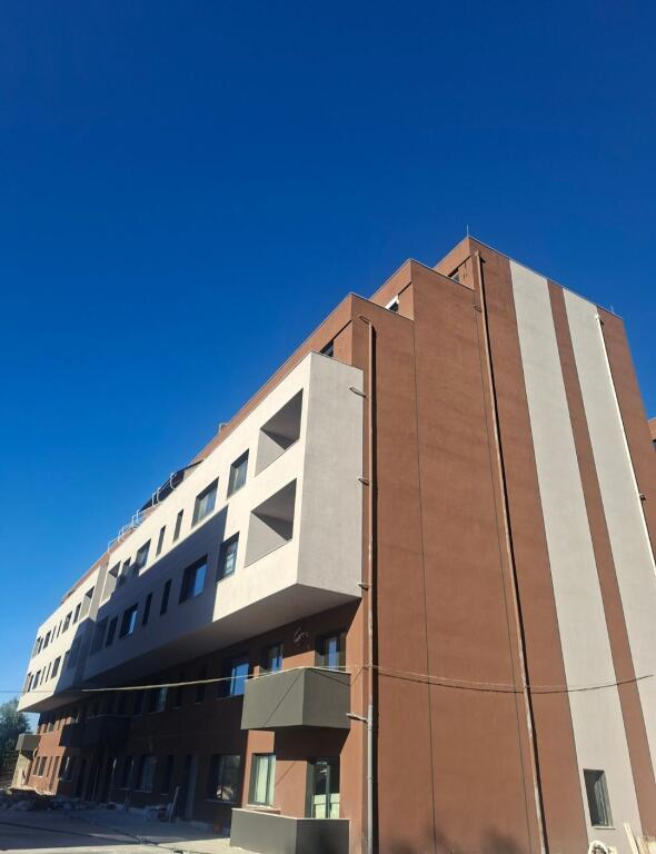 SHITET APARTAMENT 2+1 RESTORANT XIBRAKU