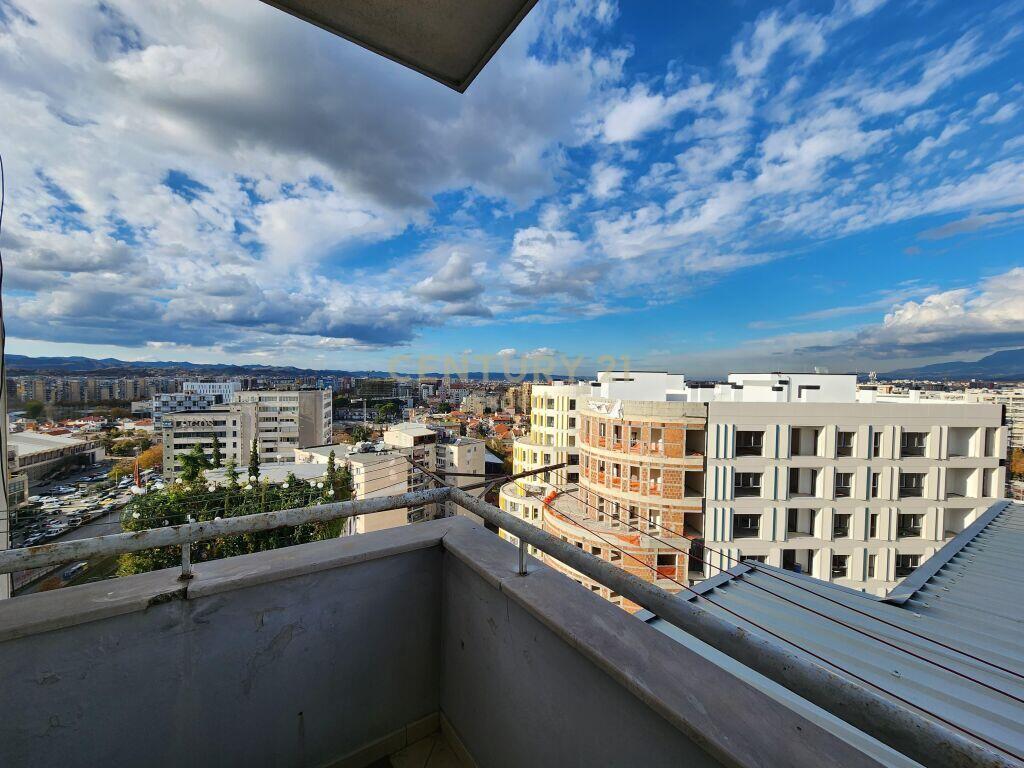 APARTAMENT 2+1+2+2 POSTE PARKIMI PER QIRA TEK ZOGU I ZI !! 1,100 € /Muaj