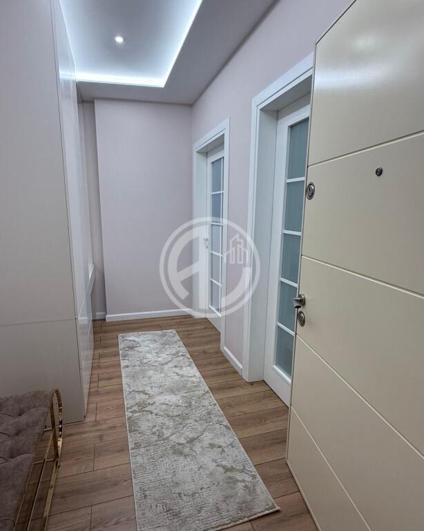 Apartament me Qira