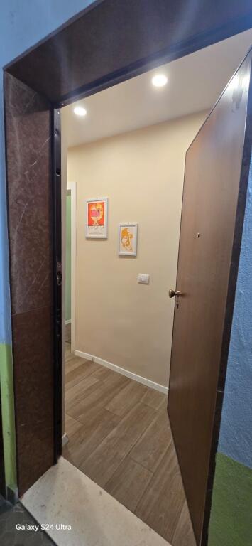 Apartament 2+1 per Qira, Rruga Myslym Shyri!