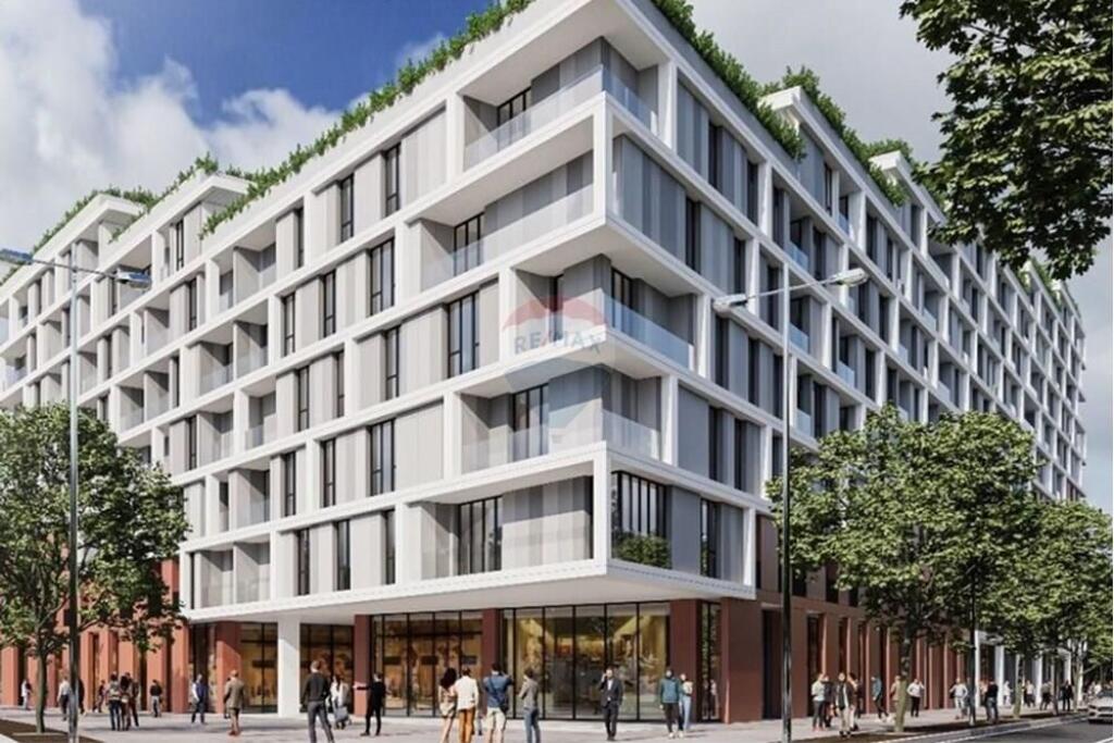 APARTMENT 2+1+2 WITH PARKING SPACE - AVIATION FIELD