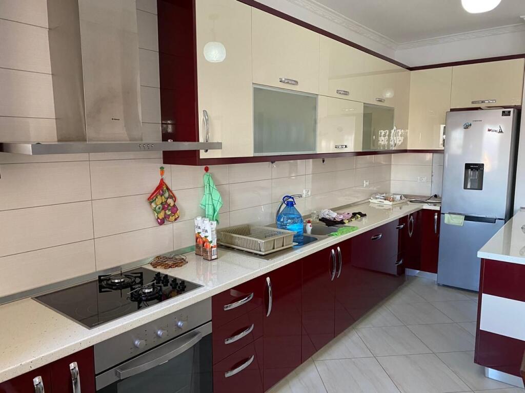 For rent 4+2 furnished dry lake 900 eu furnished