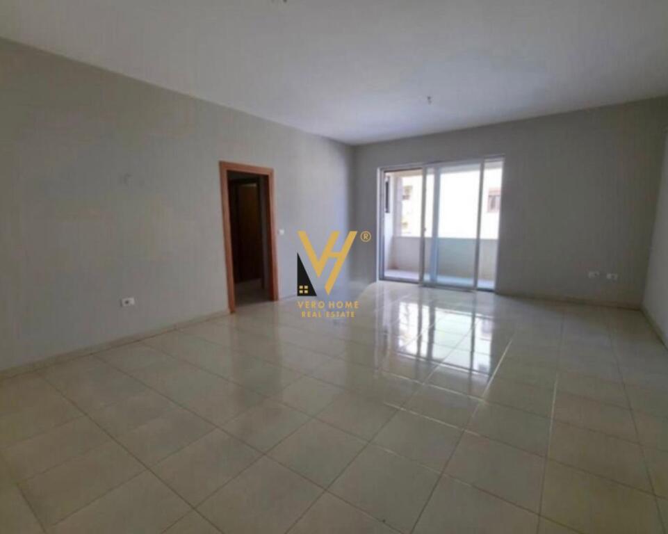 OFFICE 120 M2 FOR RENT BOGDANEVE STREET 1,100 EURO