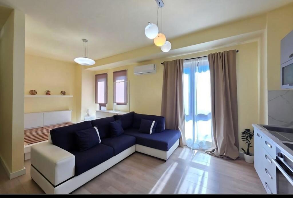 Si affitta fornello a gas a Myslym Shyri
