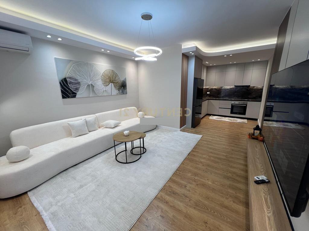 Appartamento 2+1+2 In Vendita ad Astir