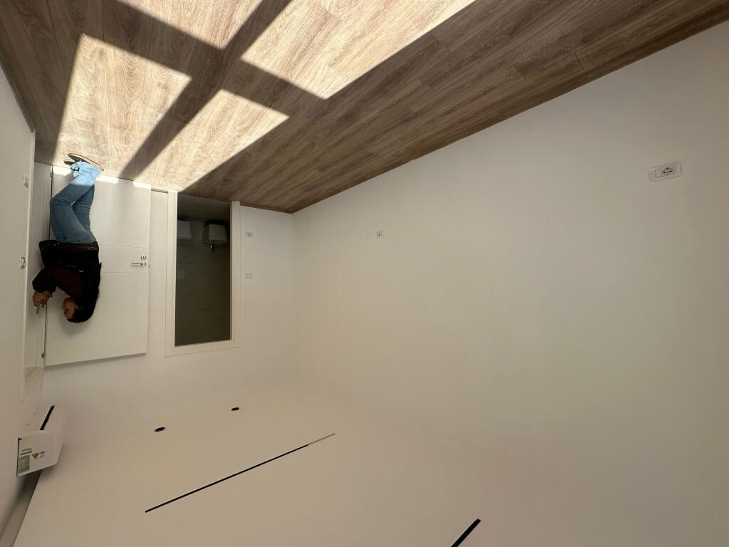 Office for rent at Kika 2