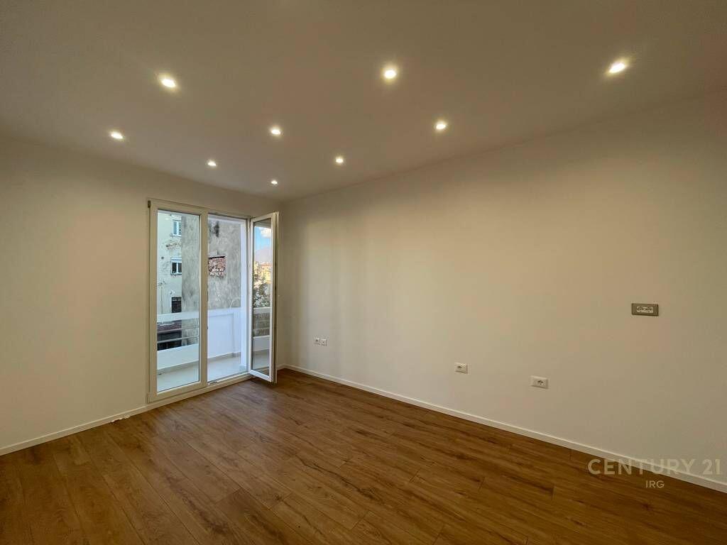 2+1 apartment for sale – Mine Peza Street, Tirana