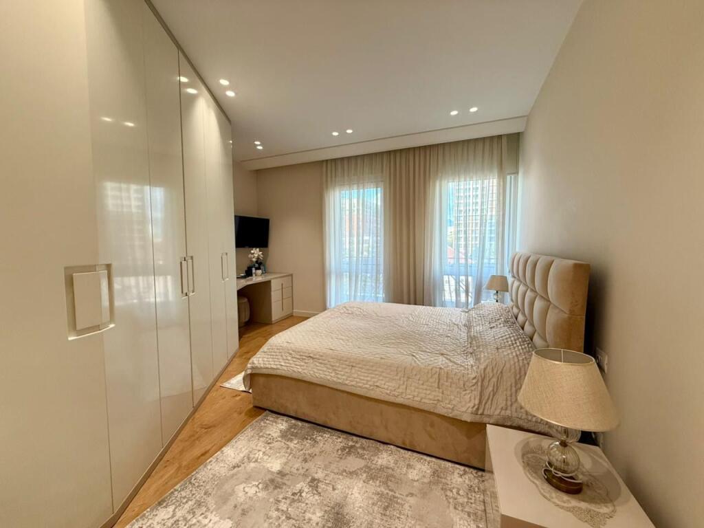 Shitet apartament LUKSOZ 3+1+2 (ID6433)