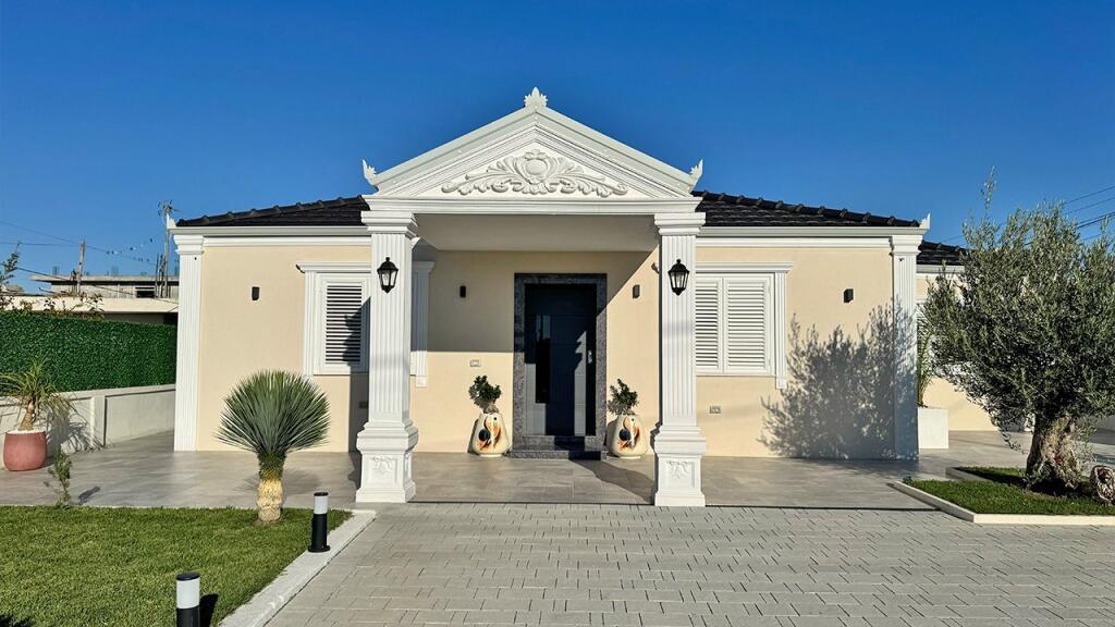 Modern Villa in Durres. 500m2 Land