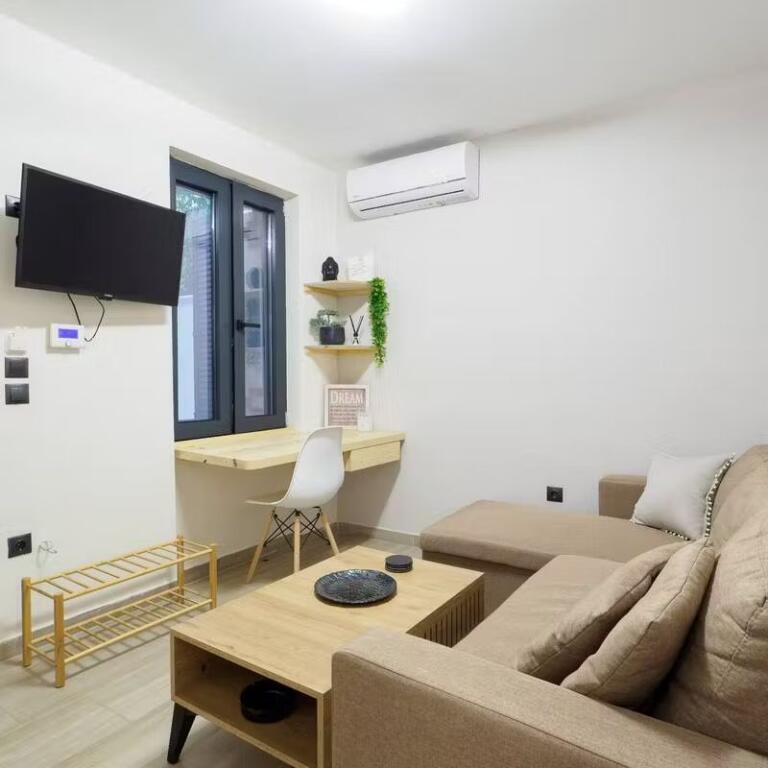 Apartament Me Qera 2+1 Tek Dritan Hoxha (ID B2201573) Tirane