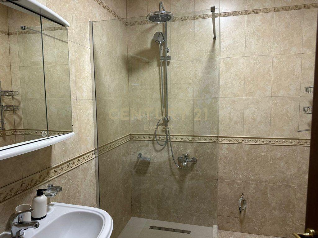 ISH EKSPOZITA, JAPIM ME QIRA APARTAMENT 3+1+2