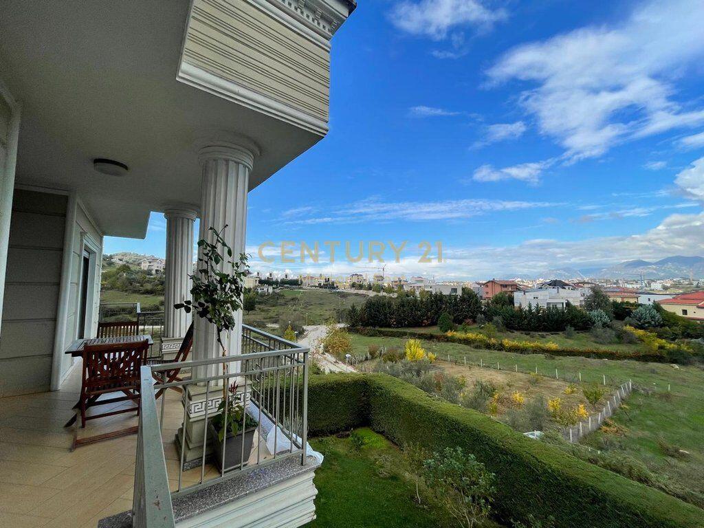 JEPET ME QIRA KATI I TRETE I NJE VILE 4-KATESHE NE MJULL- BATHORE 2min LARG TEG