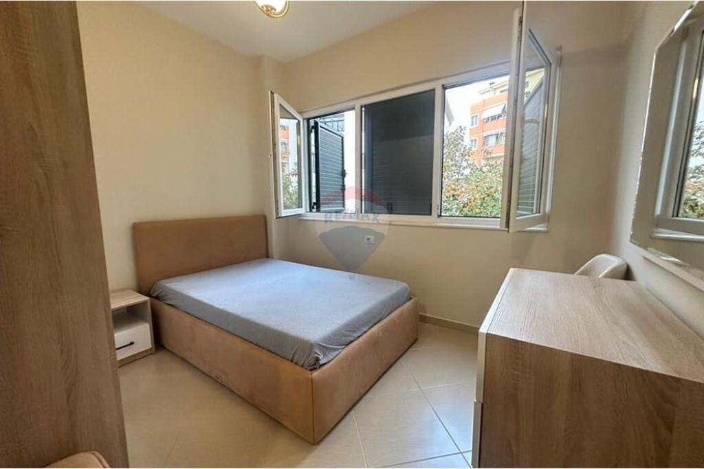 Apartament 2+1 per shitje Liqeni Thate