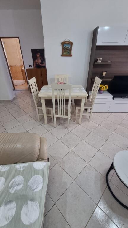 🏠 Affittasi appartamento 2+1 ad Astir (vicino al Bar Artisti)