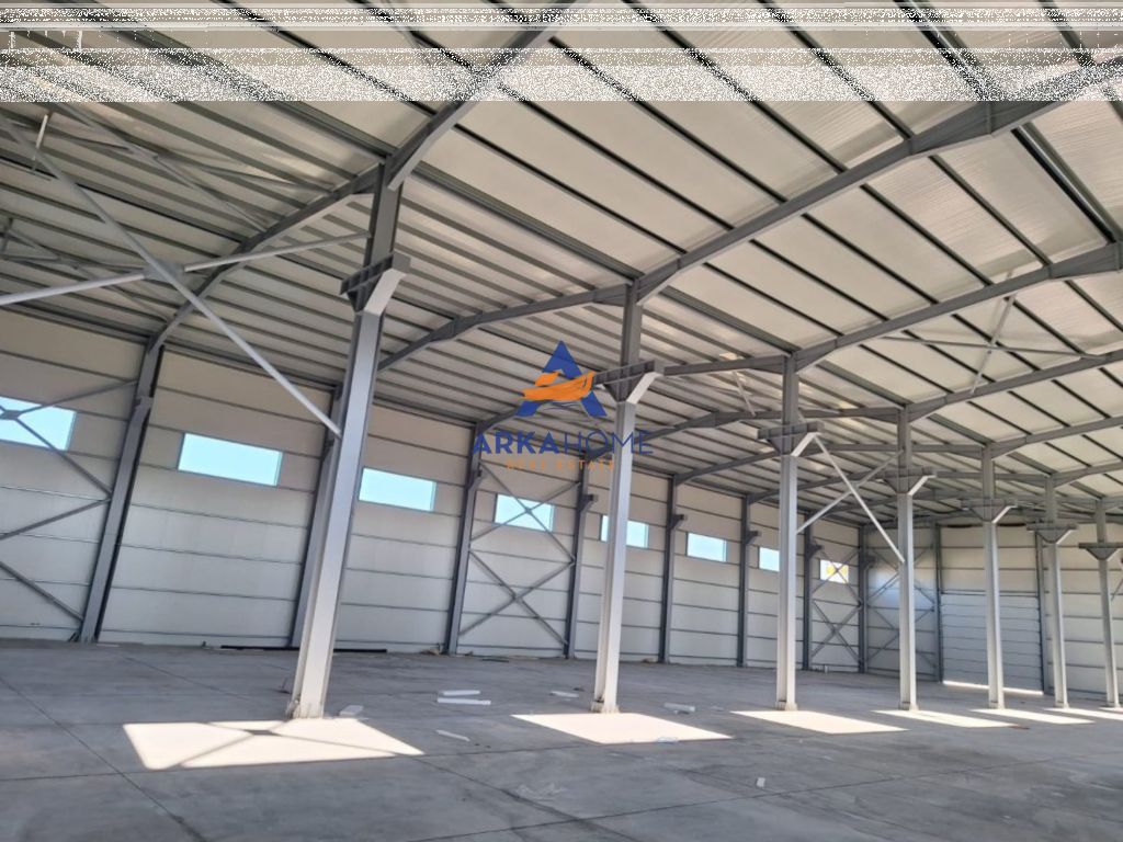 AFFITTASI CAPANNONE 1499M2 "INDUSTRIALE, SPITALL DURRES" 4.500 EURO